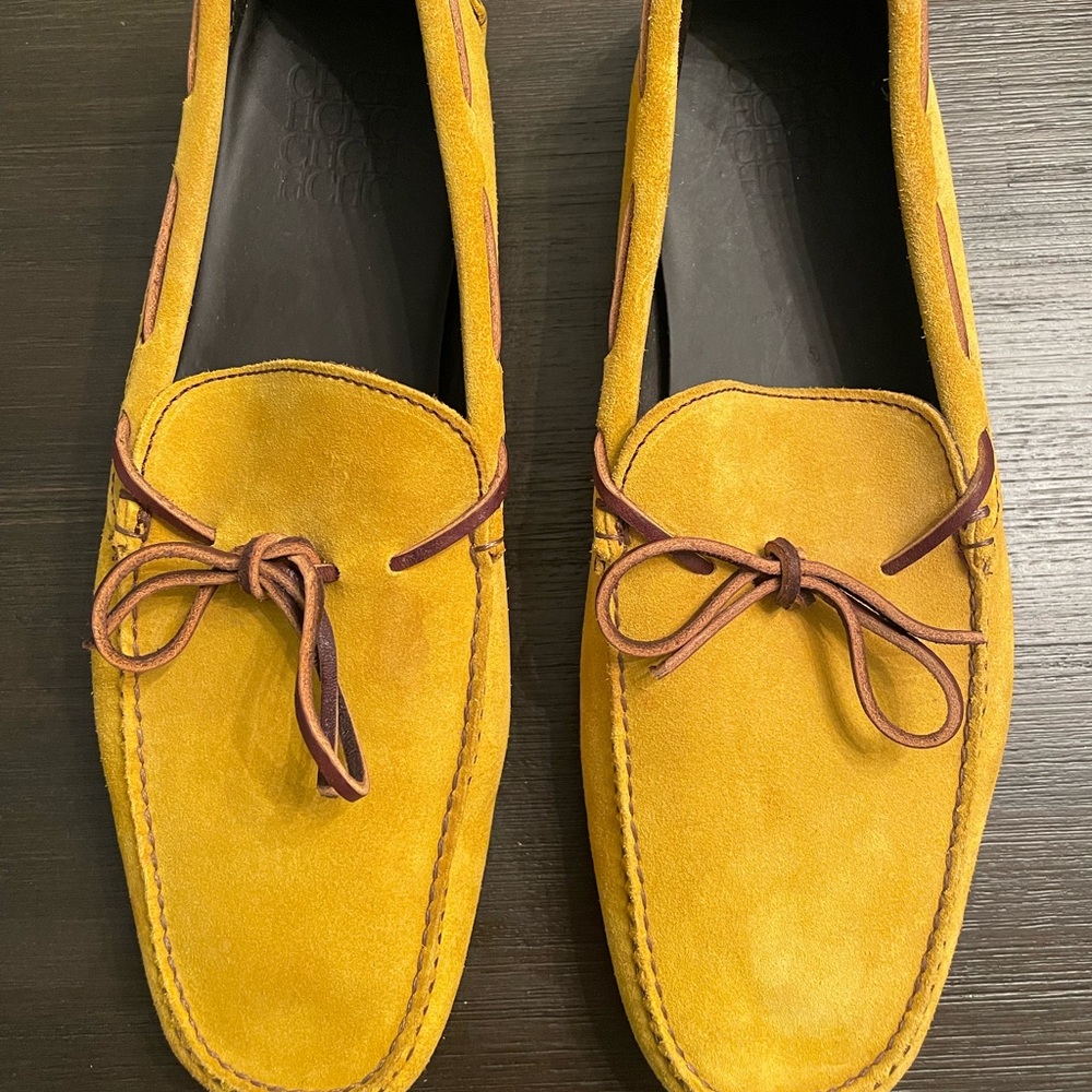Carolina Herrera Mustard Suede Loafers With Duster